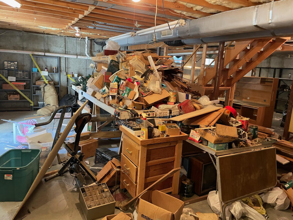 2hoarder2 2hoarder2